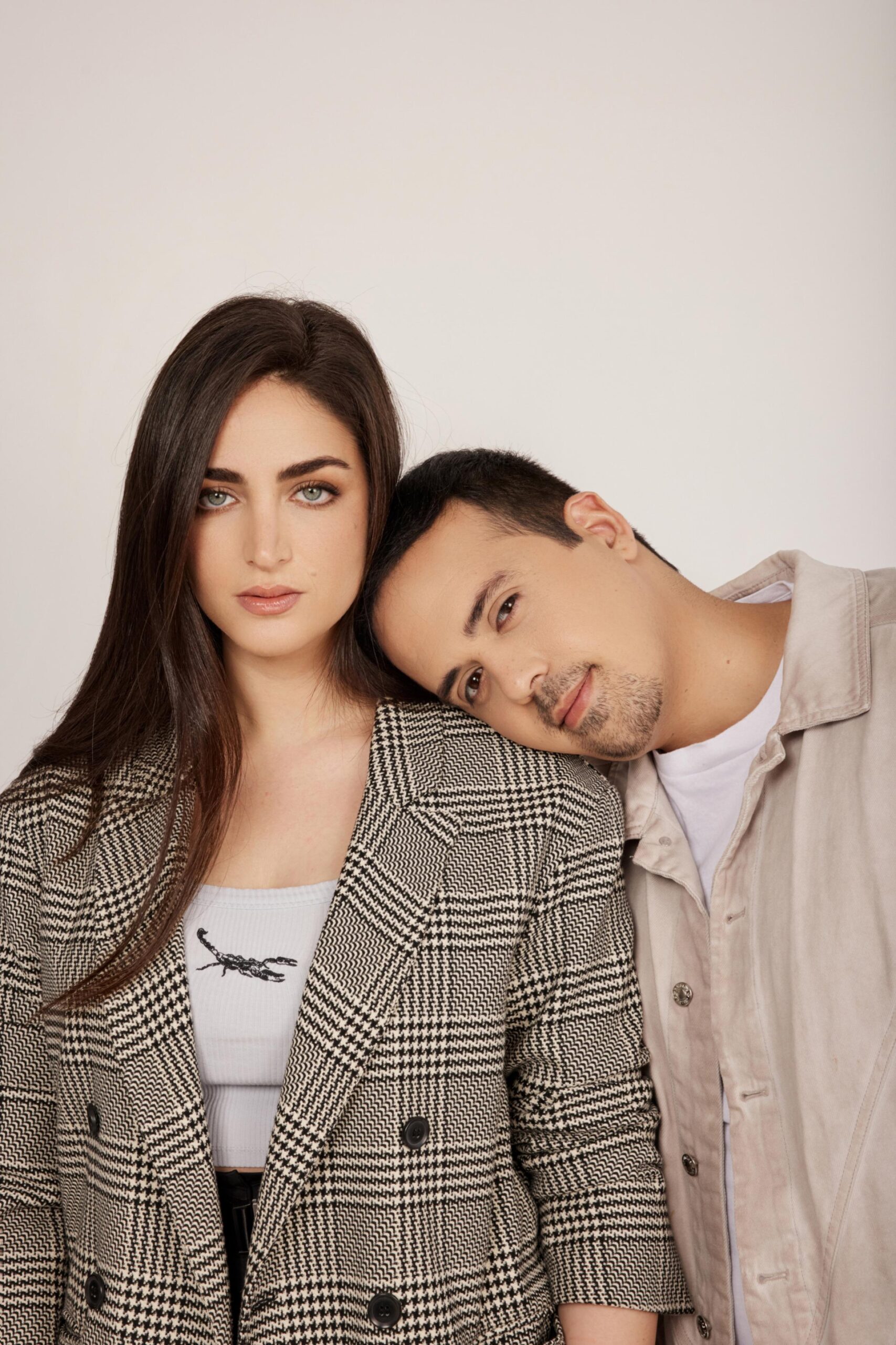 הפשוטע-שיר ו